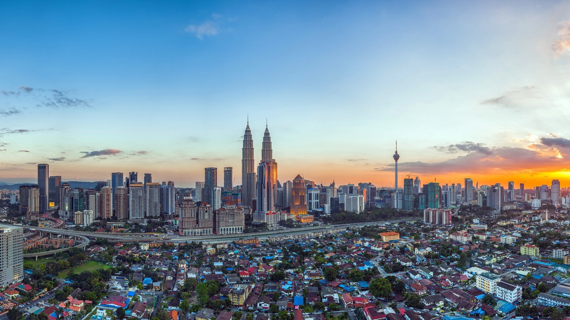 malaysia_petronas_twin_towers_sky_top_view_85517_1920x1080